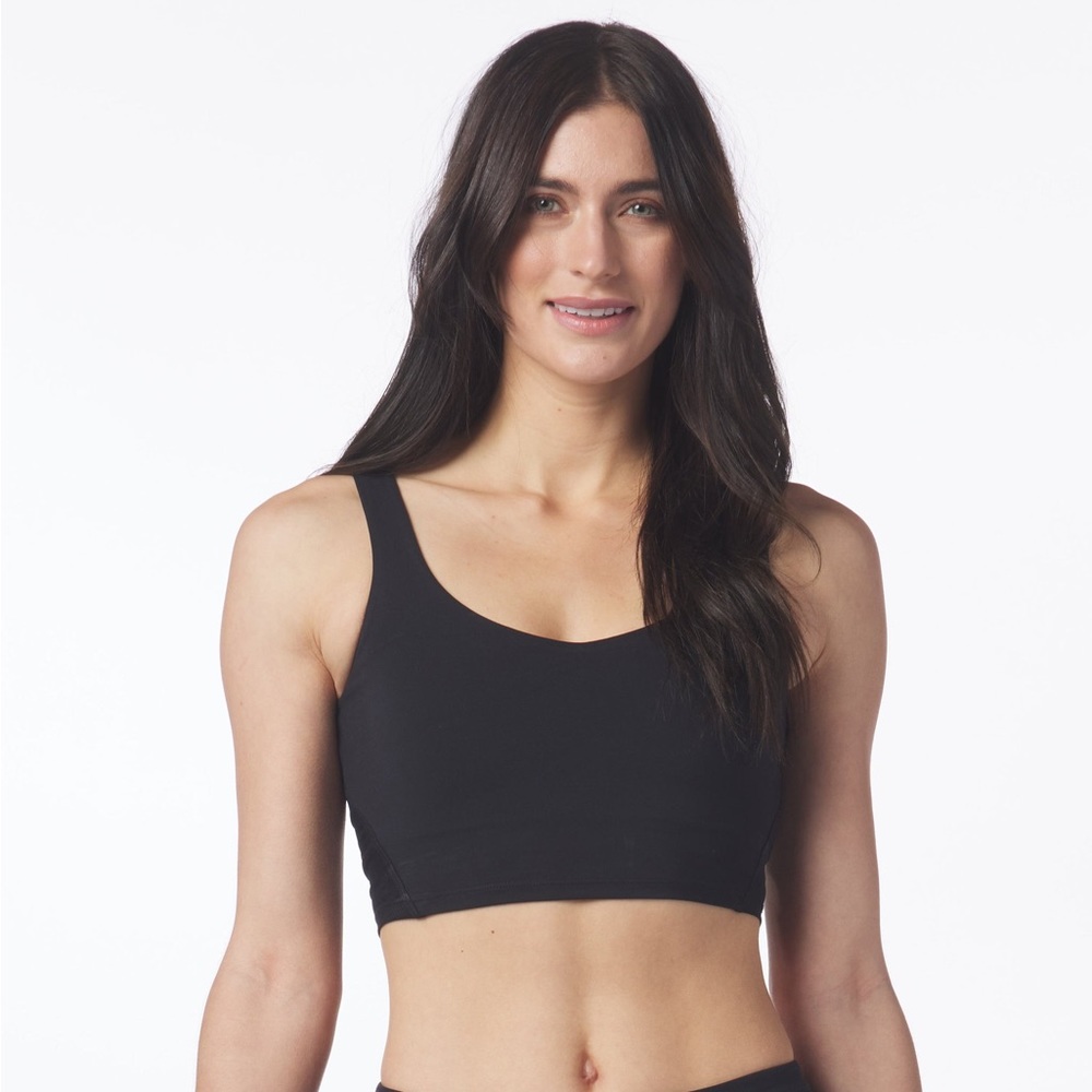 Glyder Tone Up Bra: Black Ribbed